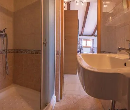 Polari 619 Apartment