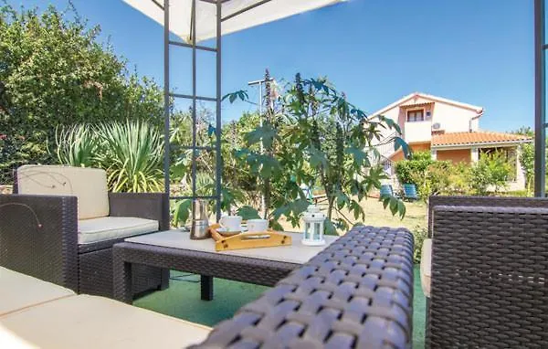 Διαμέρισμα Polari 619